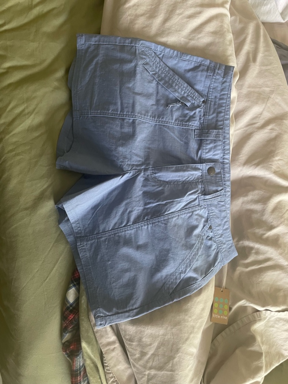 Title Nine Big B Shorts 4”